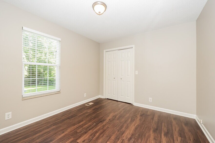 Building Photo - 3128 Kinwood Dr