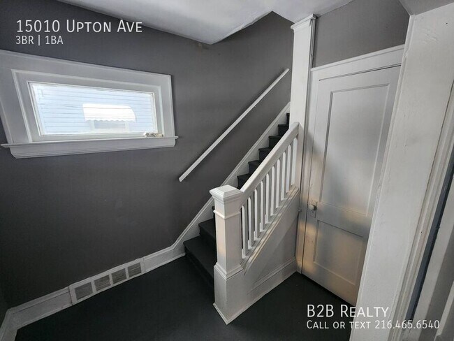 Building Photo - 15010 Upton Ave