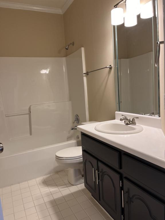 Building Photo - 625 Lanier Pl