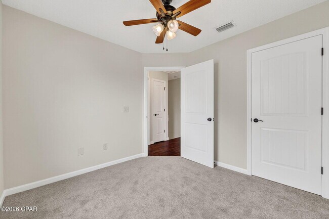 Building Photo - 2605 Avondale Ct