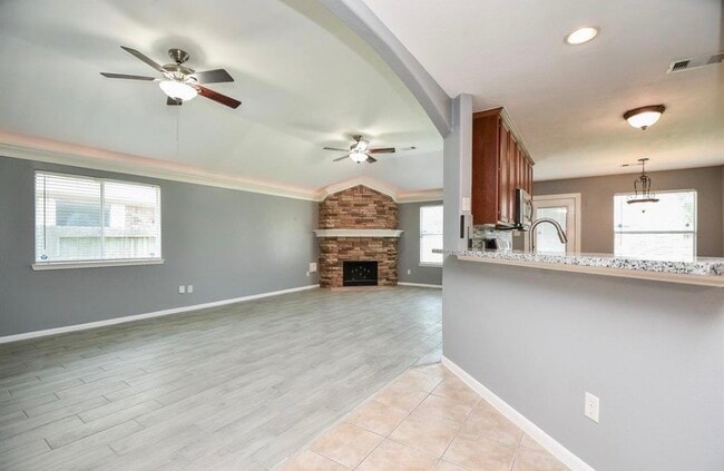 Building Photo - 8515 Split Branch Ln