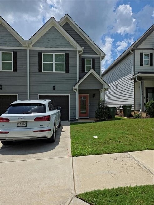 Building Photo - 430 Village Creek Dr SE