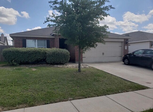 Building Photo - 725 Lazy Crest Dr