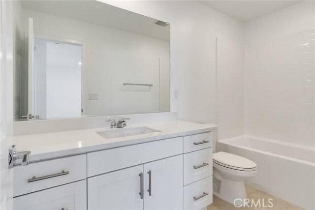 Building Photo - 10865 Pala Bells St