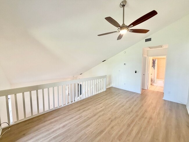 Building Photo - **LELY COUNTRY CLUB** 2 BED + LOFT / 2 BAT...