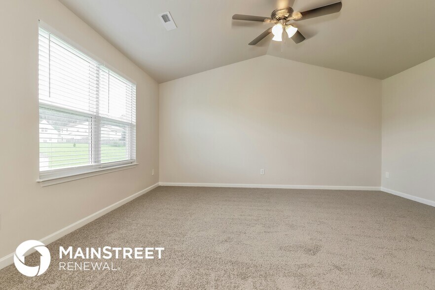 Building Photo - 1122 Langston Dr