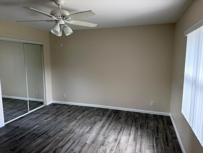 Building Photo - 14011 Veronica Ct