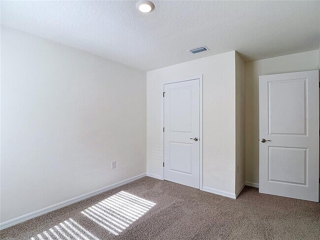Building Photo - 31115 Silver Stage Dr