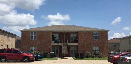 Building Photo - 1403 Dugger Cir