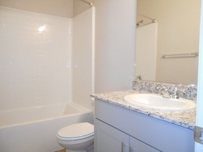 Building Photo - 4655 Moonbow Ave