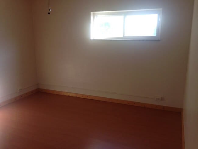 Building Photo - Large 1 Bedroom Condo in Fort Sanders near...