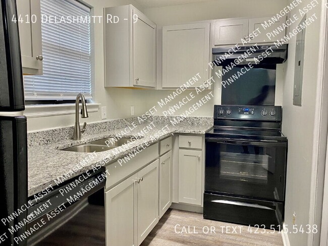 Primary Photo - 4410 Delashmitt Rd