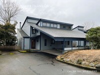 Building Photo - 636 N Tomahawk Island Dr