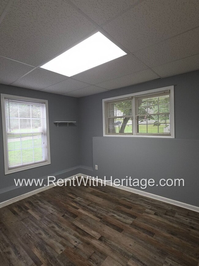 Building Photo - Immaculate 5-bedroom, 3-bath home in the Cedar Mountain Park subdivision in Douglasville, GA.