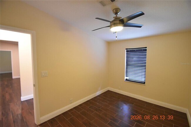 Building Photo - 12106 Waterview Dr