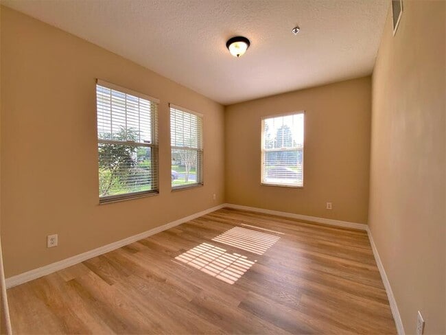 Building Photo - 5557 Gelato Dr