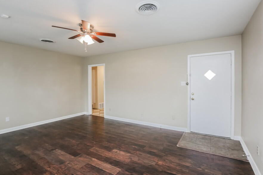 Building Photo - 4229 Frazier Ave