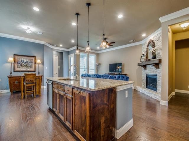 Building Photo - 3605 Harvest Ln