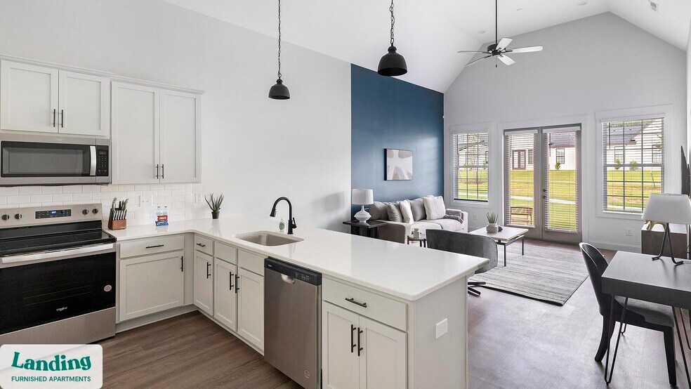 Building Photo - 22052 Stratford Wy