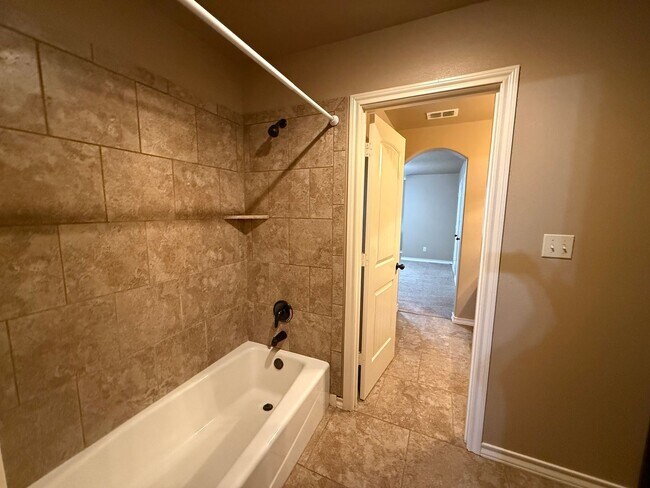 Building Photo - 4413 106th St