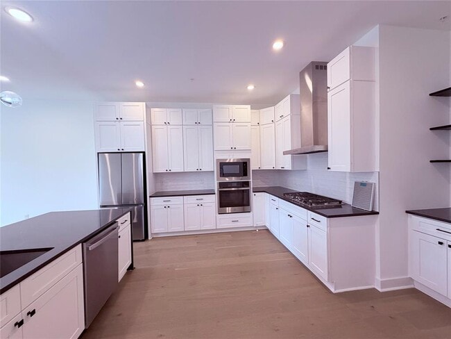 Building Photo - 1417 Kramer Ln