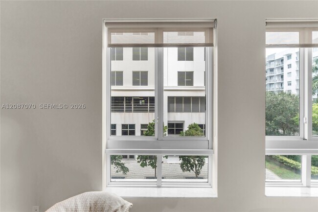 Building Photo - 7350 SW 89th St