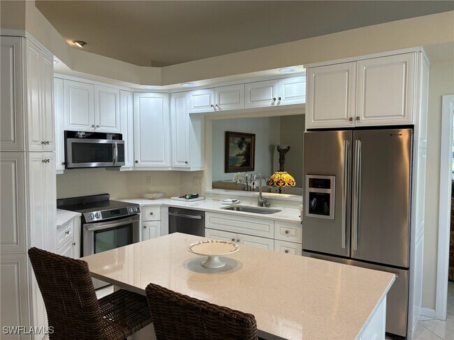 Building Photo - 163 Vista Ln