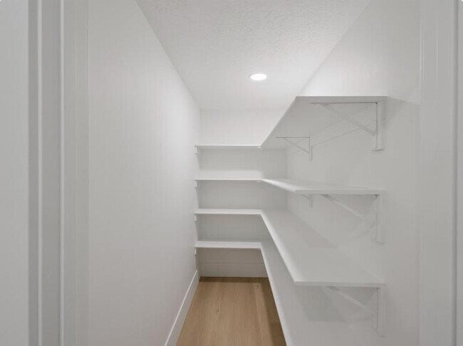 Building Photo - 636 N 1280 E