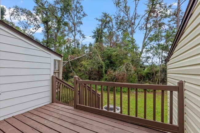 Building Photo - 1573 Jacks Dr