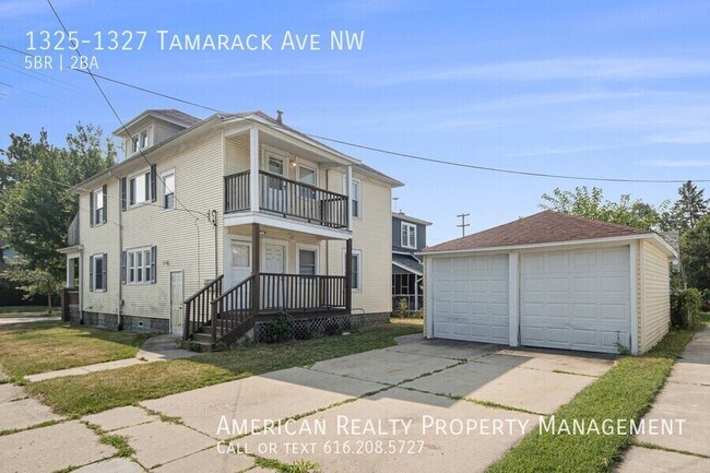 Building Photo - 1325-1327 Tamarack Ave NW-