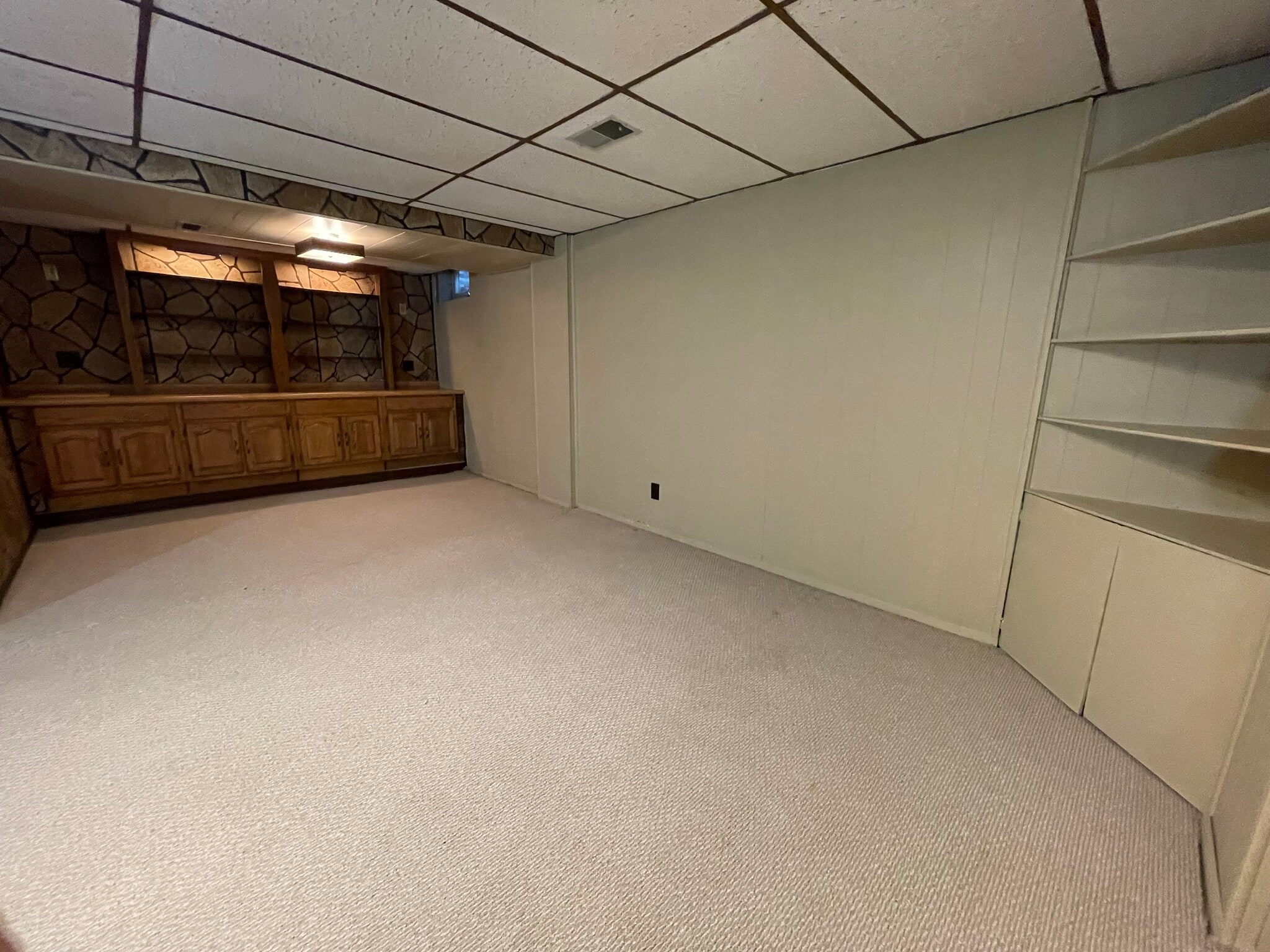Building Photo - 611 Saint Johns Dr