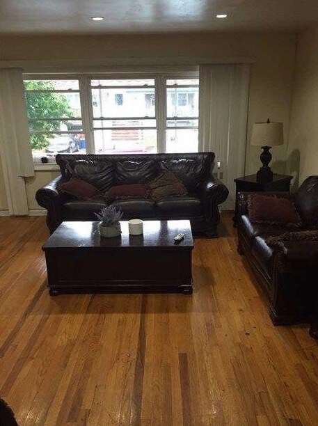 Building Photo - 85-25-85-75 75th St