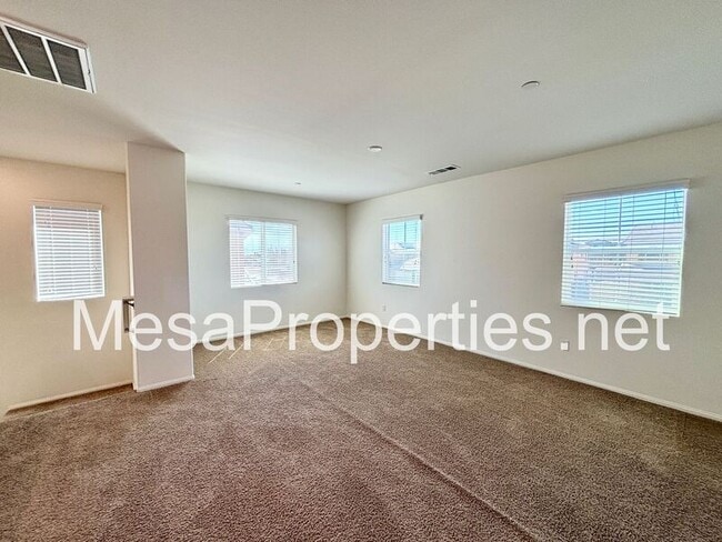 Building Photo - 14311 Bear Valley Rd