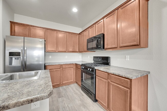 Building Photo - $2,340.95 with $300 off the first month's rent, 2 Beds, 2.5 Baths, Captivating Home in Colorado S...