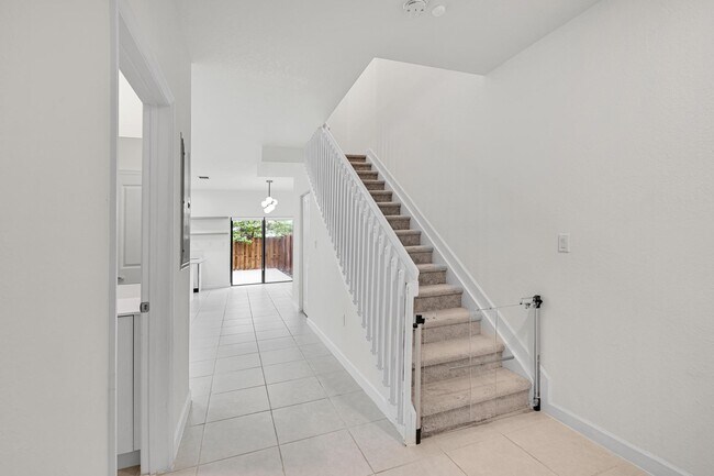 Building Photo - 13234 SW 285th St