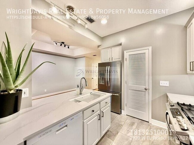 Building Photo - 2920 W El Prado Blvd