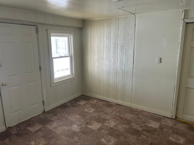 Building Photo - 1146 Lancaster Pike