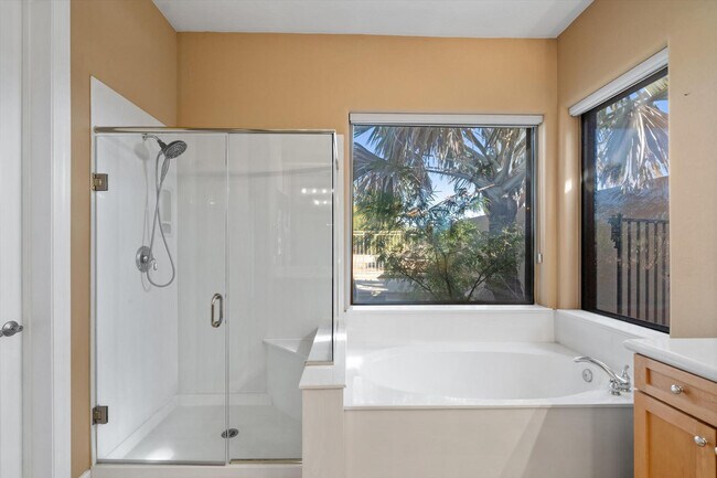 Building Photo - 4136 E Pullman Rd