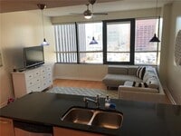 Building Photo - 1200 Main St