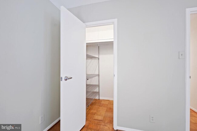 Building Photo - 9039 Sligo Creek Pkwy