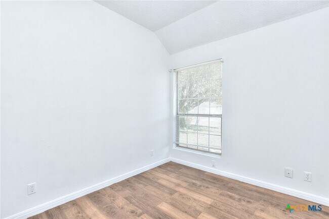 Building Photo - 2603 Remington Dr