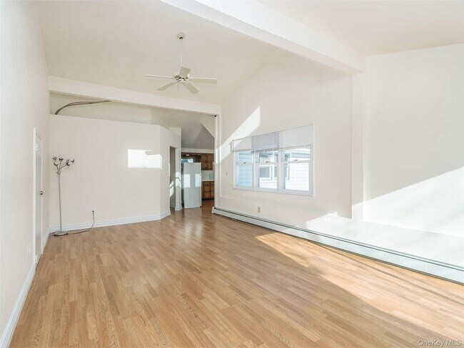 Building Photo - 12 Rams Hill