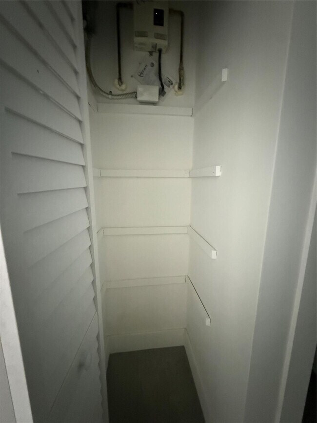 Building Photo - 2800 NW 56th Ave