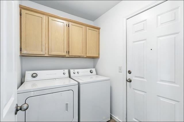 Building Photo - 1507 River Hill Dr