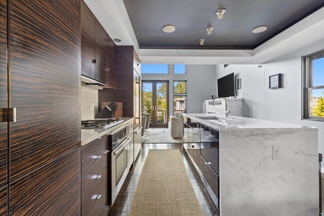 Building Photo - 62 Grampian Way