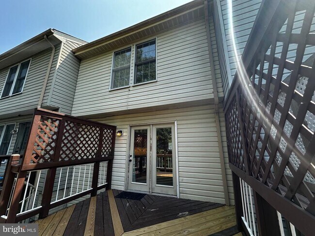 Building Photo - 9799 Mock Orange Ct