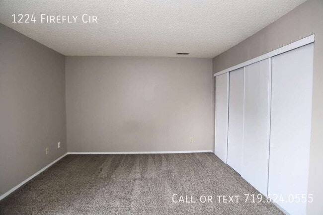 Building Photo - 1224 Firefly Cir