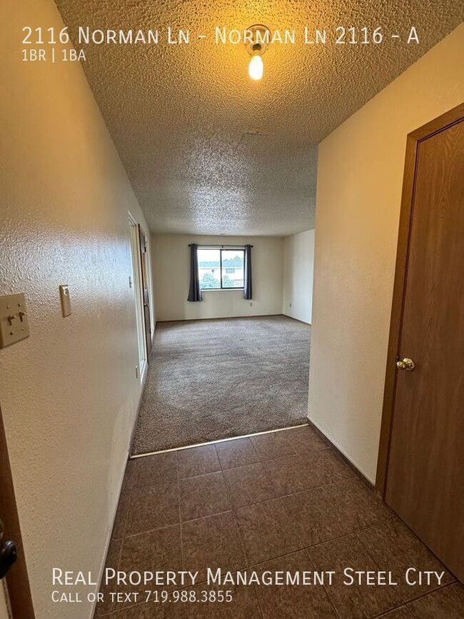 Building Photo - 2116 Norman Ln