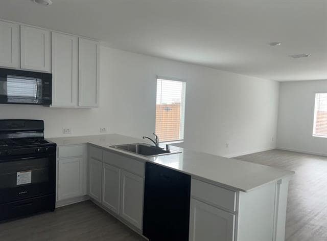 Building Photo - 12132 Thoroughbred Dr