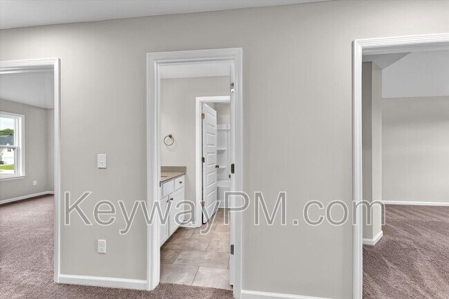 Building Photo - 5995 Big Pond Trl